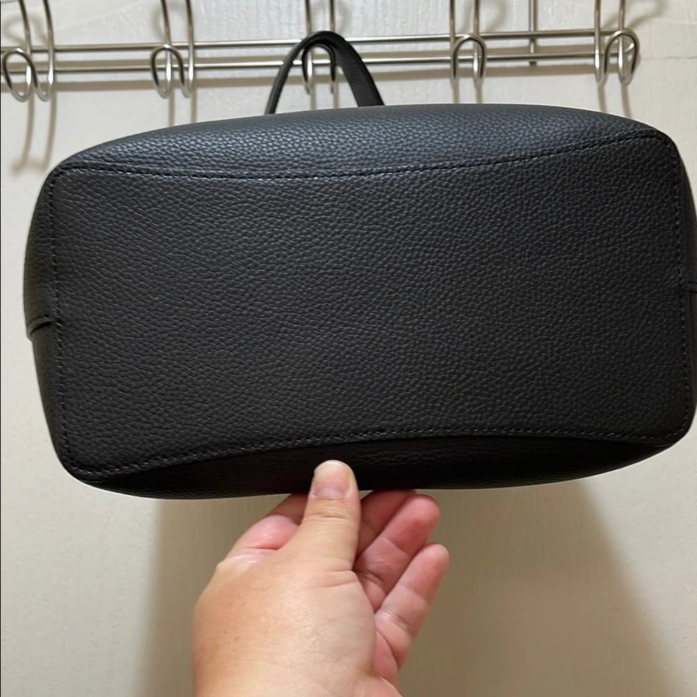 Coach Black Leather Town Bucket Bag - Picture 2 of 5